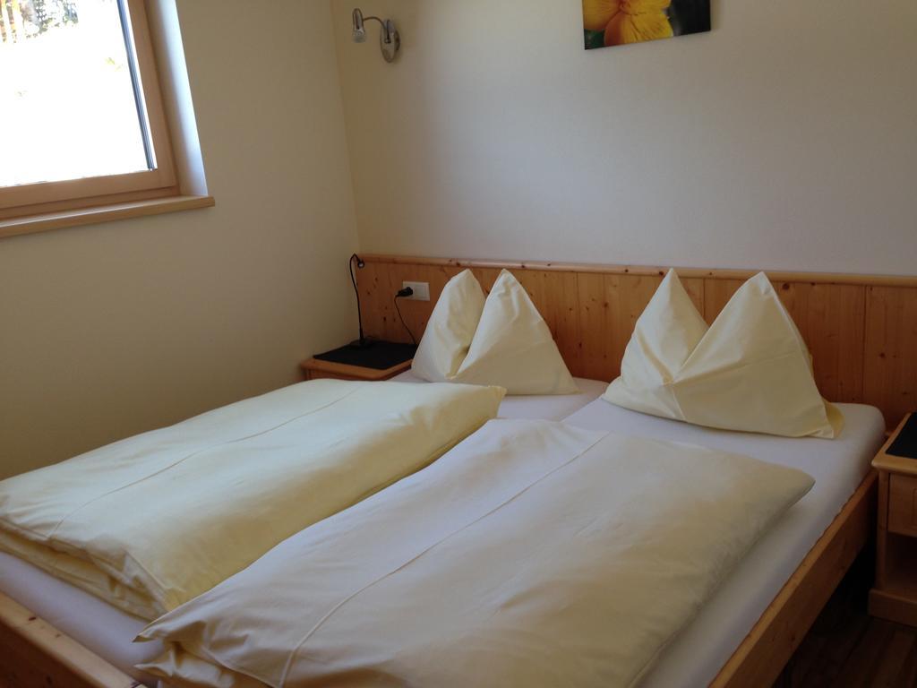 Austrian Alpine Apartments Ramsau am Dachstein Rum bild